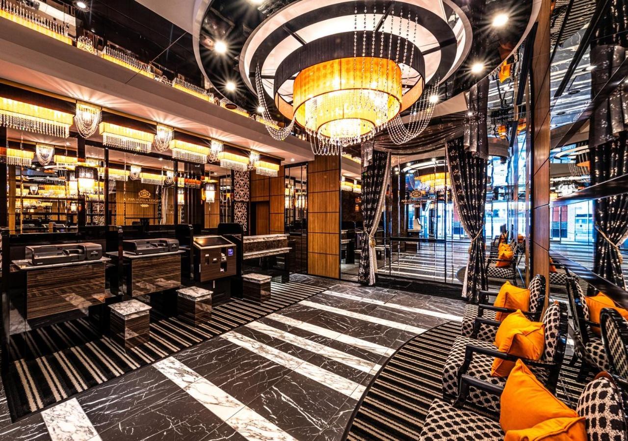 Apa Hotel & Resort Hakata Ekihigashi Fukuoka  Eksteriør billede